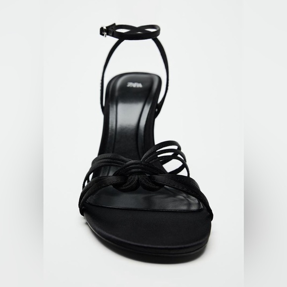 ZARA KNOTTED STRAPPY SANDALS - Picture 5 of 9